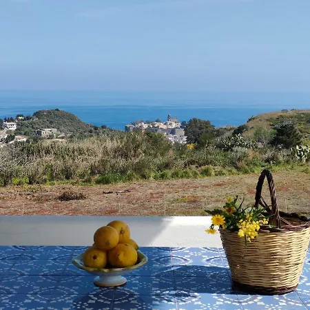 Holiday home Casa Mariva Lipari (Isola Lipari)